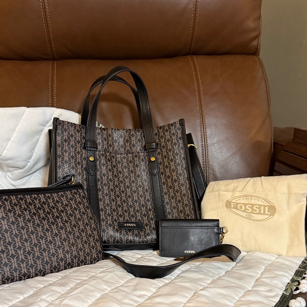 Fossil Black and Brown Women's Tote Bag Set